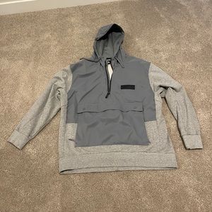 mens nike SB pullover!